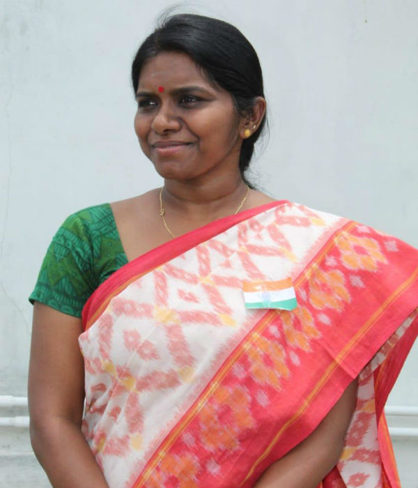 makkal needhi maiam is the real alternative for dmk and aiadmk, says mookambika rathna makkal needhi maiam is the real alternative for dmk and aiadmk, says mookambika rathna