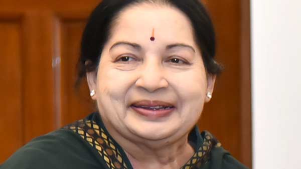 இந்திக்கு எதிராக ஜெயலலிதா இந்திக்கு எதிராக ஜெயலலிதா