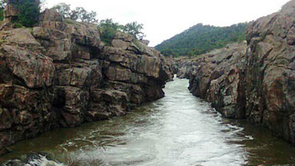 பெரும் பதற்றம் பெரும் பதற்றம்
