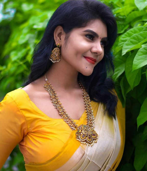  வைரலான போஸ்