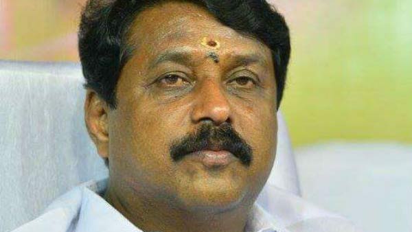 கட்சி தாவும் நயினார்? 