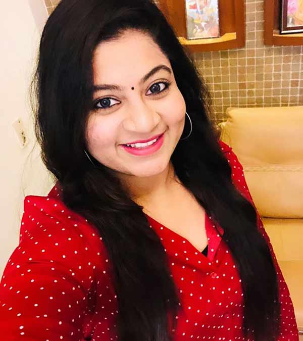 மரகத வீணை நிவாஸினி