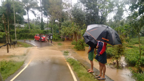  கரண்ட் கம்பங்கள்