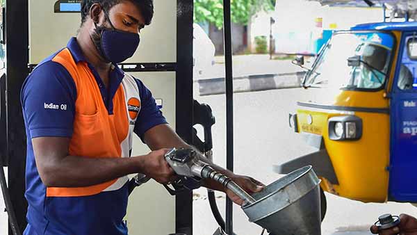 Petrol price hike: What will be the cost of petrol in Chennai? Petrol price hike: What will be the cost of petrol in Chennai?