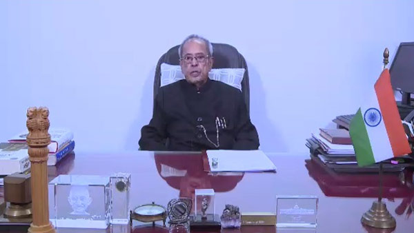 Pranab Mukherjee hails Karunanidhi for his voice for Federalism Pranab Mukherjee hails Karunanidhi for his voice for Federalism