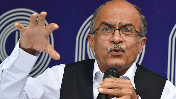 பிரசாந்த் பூஷன் மனு 