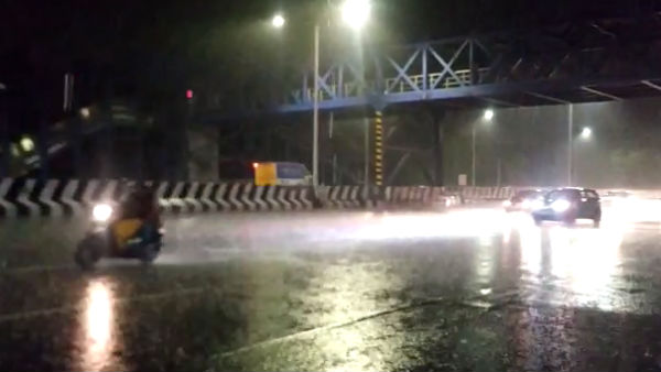 எவ்வளவு விசித்திரம் 