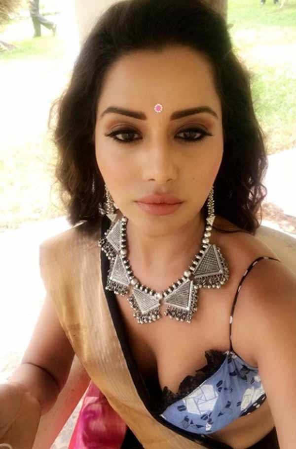 மிஸ் செளத் இந்தியா பட்டம்