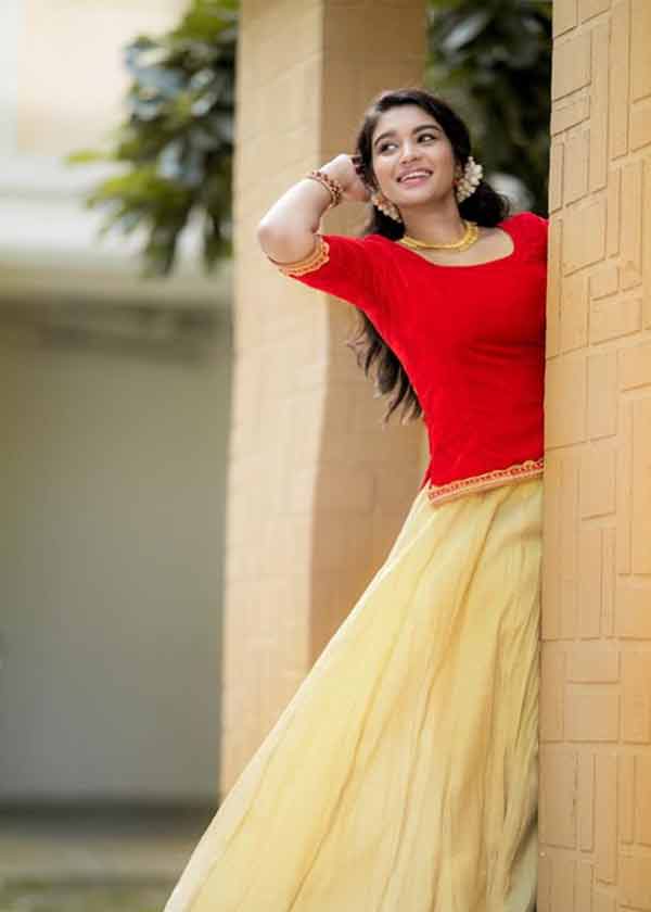 வாலுகளின் கோஷ்டி