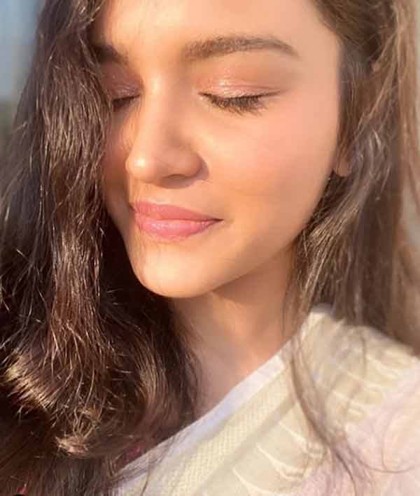 சிம்பு மாதிரி கெத்து