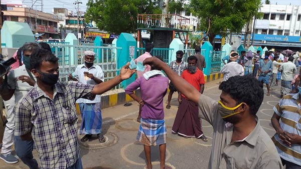 ஏன் இப்படி ஏன் இப்படி