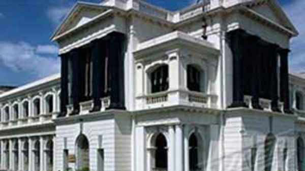 ஜார்ஜ் கோட்டை சிறியது 