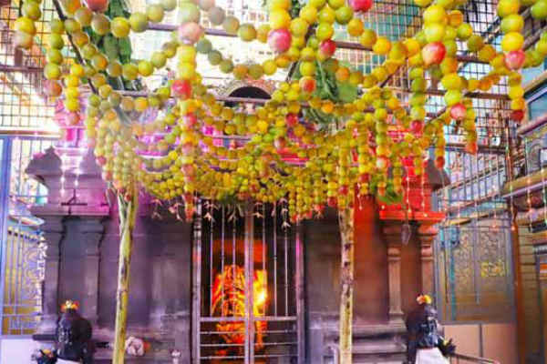 பன்னிரு திரவிய அபிஷேகம் 