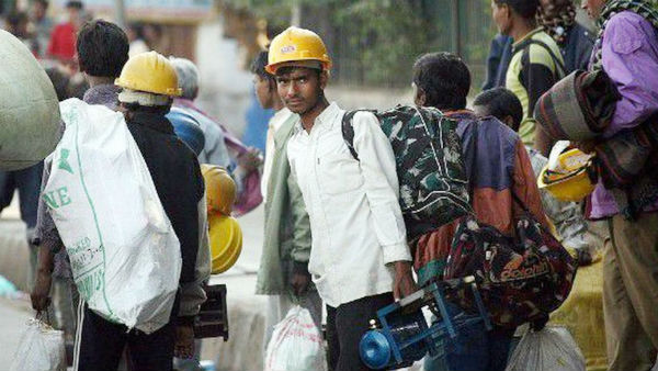 There is no official data for unorganised employees; so no unemployment allowance There is no official data for unorganised employees; so no unemployment allowance