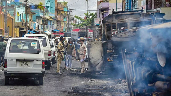 NIA arrests key conspirator of Bengaluru Violence conducts searches at 30 locations NIA arrests key conspirator of Bengaluru Violence conducts searches at 30 locations