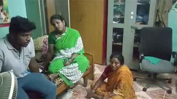 11 years old boy died of his neck strangled by saree in chennai 