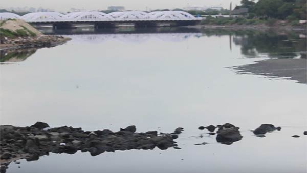 போலீசுக்கு போக்கு 