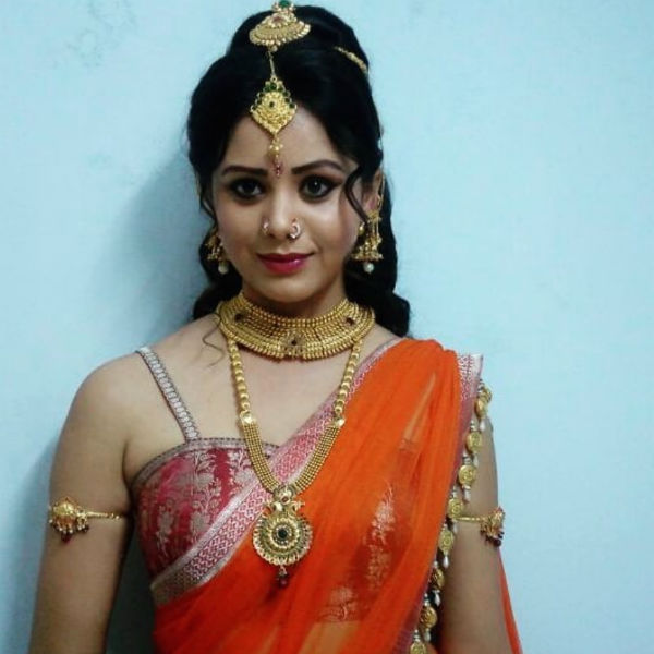  அதகளம் செய்த தேவி