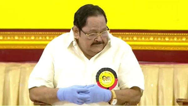 போட்டியின்றி தேர்வு 
