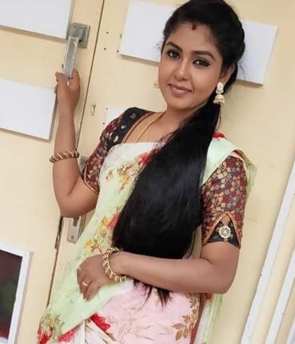 வளைகாப்பு அமர்க்களம்