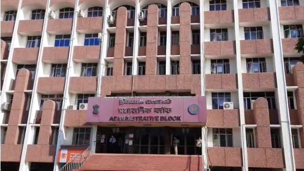 Gipmer doctors protest against administration Gipmer doctors protest against administration