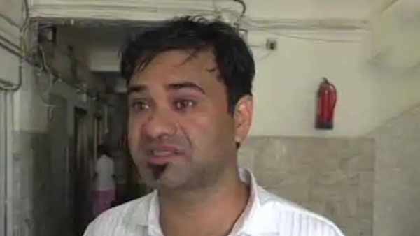 நெகிழ்ந்த கான் நெகிழ்ந்த கான்