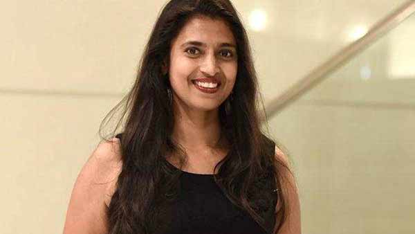 புகழவும் செய்த நெட்டிசன்கள் 