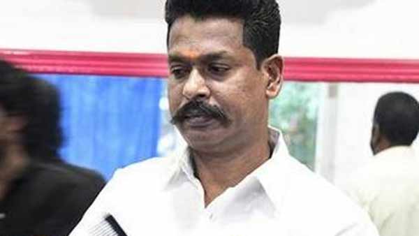 பாஜகவில் இணைந்தார் 