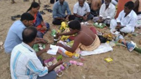 காகங்களும் சனிபகவானும் 