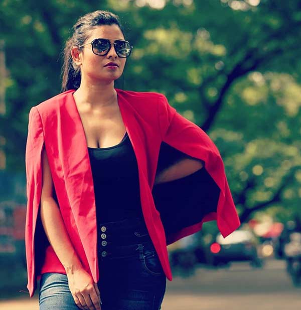 கலக்கல் கவர்ச்சி