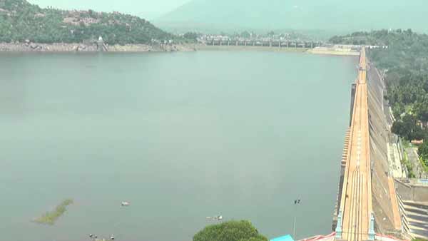 மக்களுக்கு தண்ணீர் மக்களுக்கு தண்ணீர்