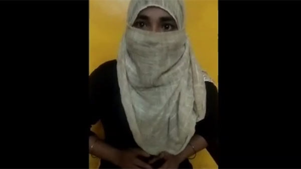 போஸ்டர்கள் போஸ்டர்கள்