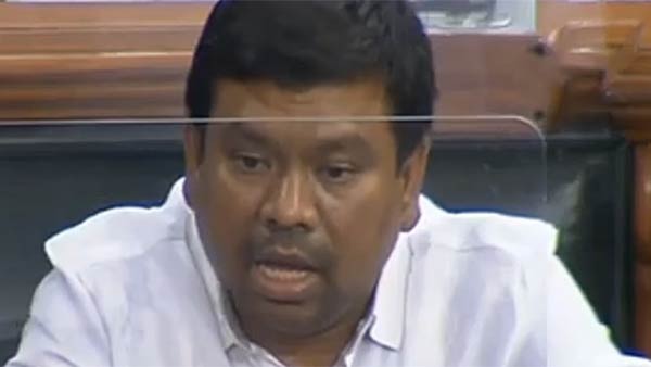 தமிழுக்கு கூடுதல் முக்கியத்துவம் 