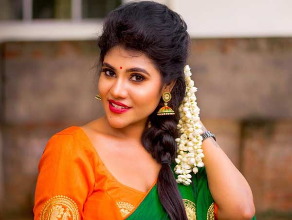 தெய்வமகள் அறிமுகம்