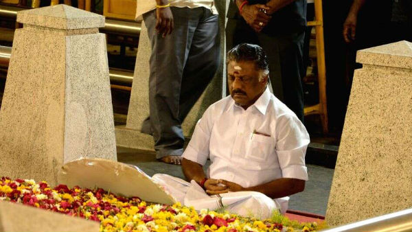 முதல் தர்ம யுத்தம் 