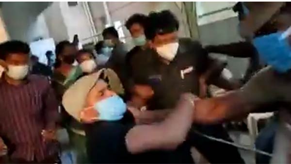 மருத்துவமனையில் சேர்ப்பு 