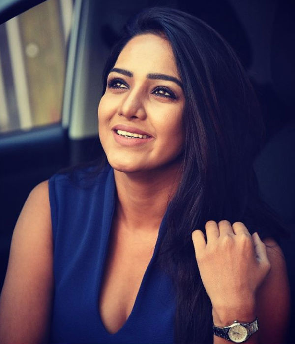  ரசிகர்கள் பட்டாளம்