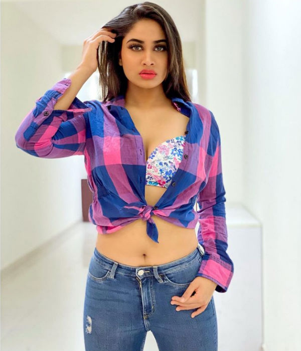  ஷிவானிக்கும் ஆர்மியா