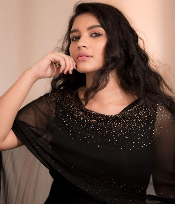  அழகும் நடிப்பும்