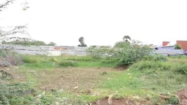 செலவுக்கு பணம் 