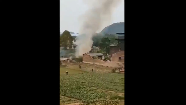 போர் விமானம் 