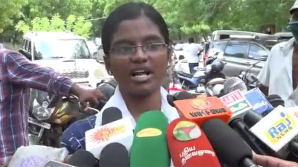 கலெக்டர் ஆபிஸில் புகார் கலெக்டர் ஆபிஸில் புகார்
