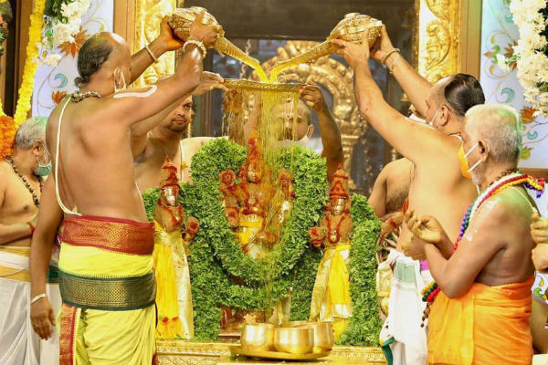 Thirupathi Brahmotsavam 2020 Charathalvar Theerthavari 