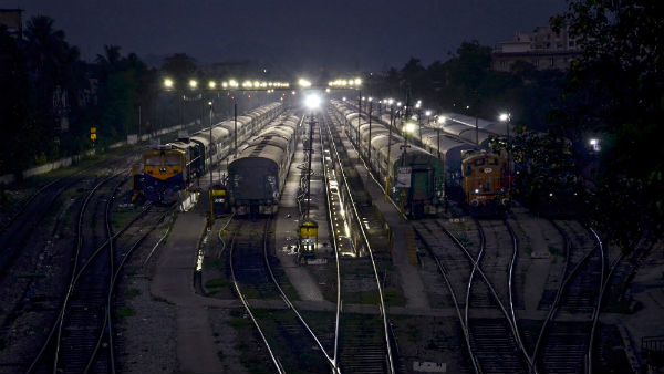  6 சிறப்பு ரயில் சென்னையில் இருந்து ஓடும் 