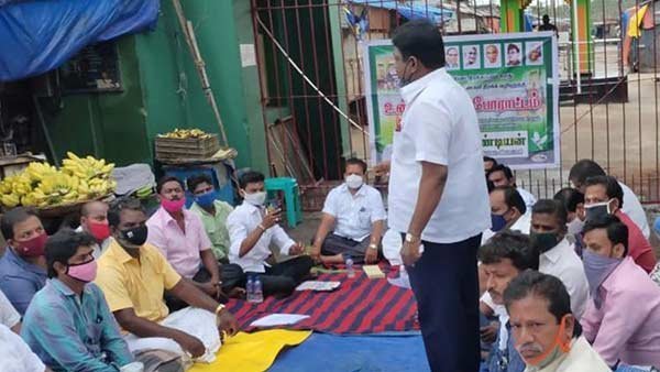 32 traders arrested for trying to open Trichy Gandhi Market 