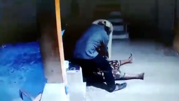 வீட்டின் சுவர் 