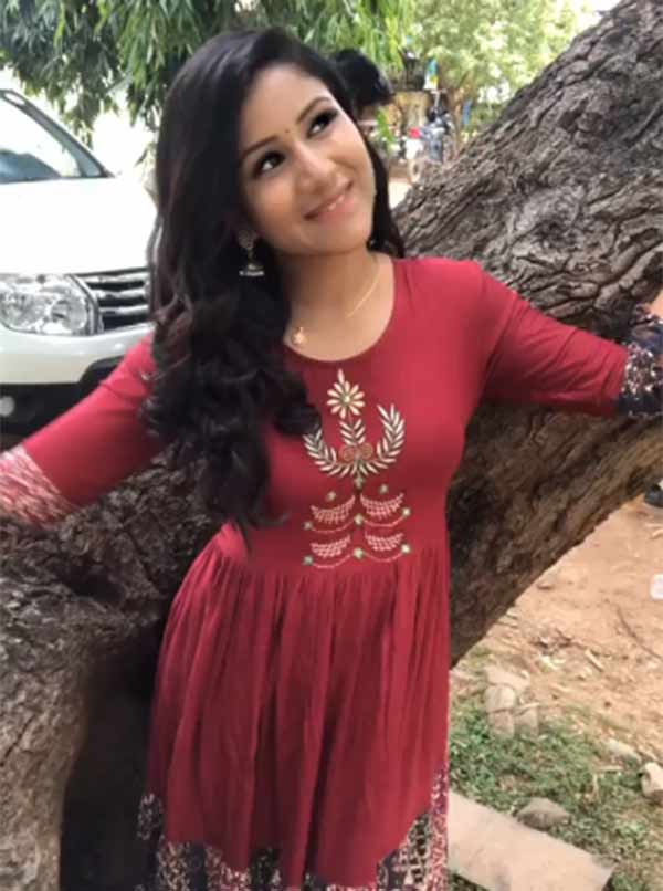 கண்ணுக்கு குளிர்ச்சி