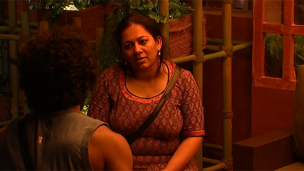 அடம் பிடித்த சம்யுக்தா அடம் பிடித்த சம்யுக்தா