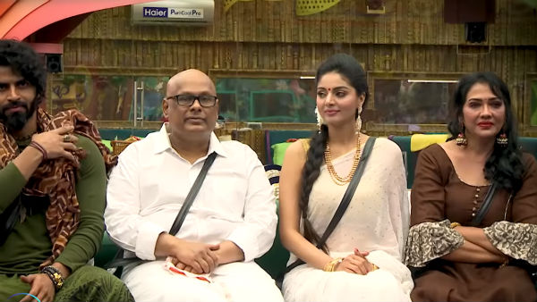  விளக்குமாற்றால் அடி