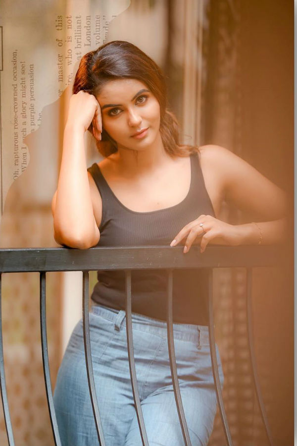  ஜாலி கேர்ள்ஸ்